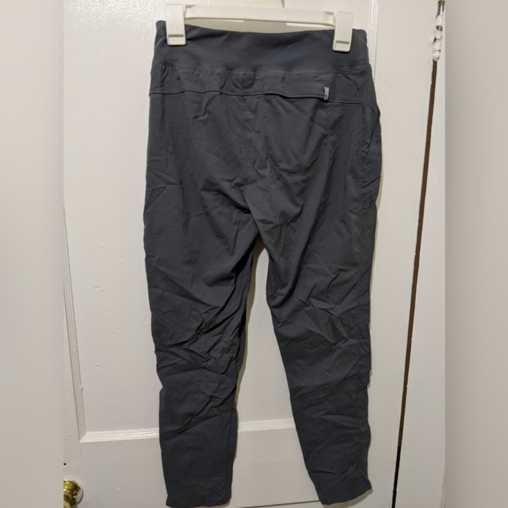 Mountain Hardwear outdoor rec pants
